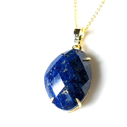 2025.7.25家守ヤモリ葉っぱ隠し　内モンゴル翡翠 2025.7.25家守ヤモリ葉っぱ隠し 内モンゴル翡翠 ネックレス