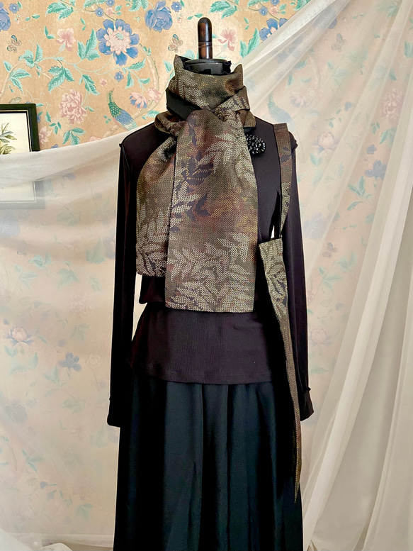 ロングストール　リバーシブル　葉模様紬と黒縮緬　着物リメイク　ハンドメイド 6枚目の画像