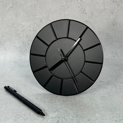 「鉄」の置き時計　重厚感　アイアンインテリア　秒針静音　シンプル　置時計　卓上時計　 5枚目の画像