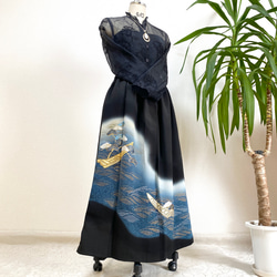 黒留袖着物リメイクウエストゴムロングスカート送料無料フリーサイズ1点物黒留袖着物リメイクロングスカートNO.1706 1枚目の画像