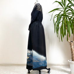 黒留袖着物リメイクウエストゴムロングスカート送料無料フリーサイズ1点物黒留袖着物リメイクロングスカートNO.1706 3枚目の画像