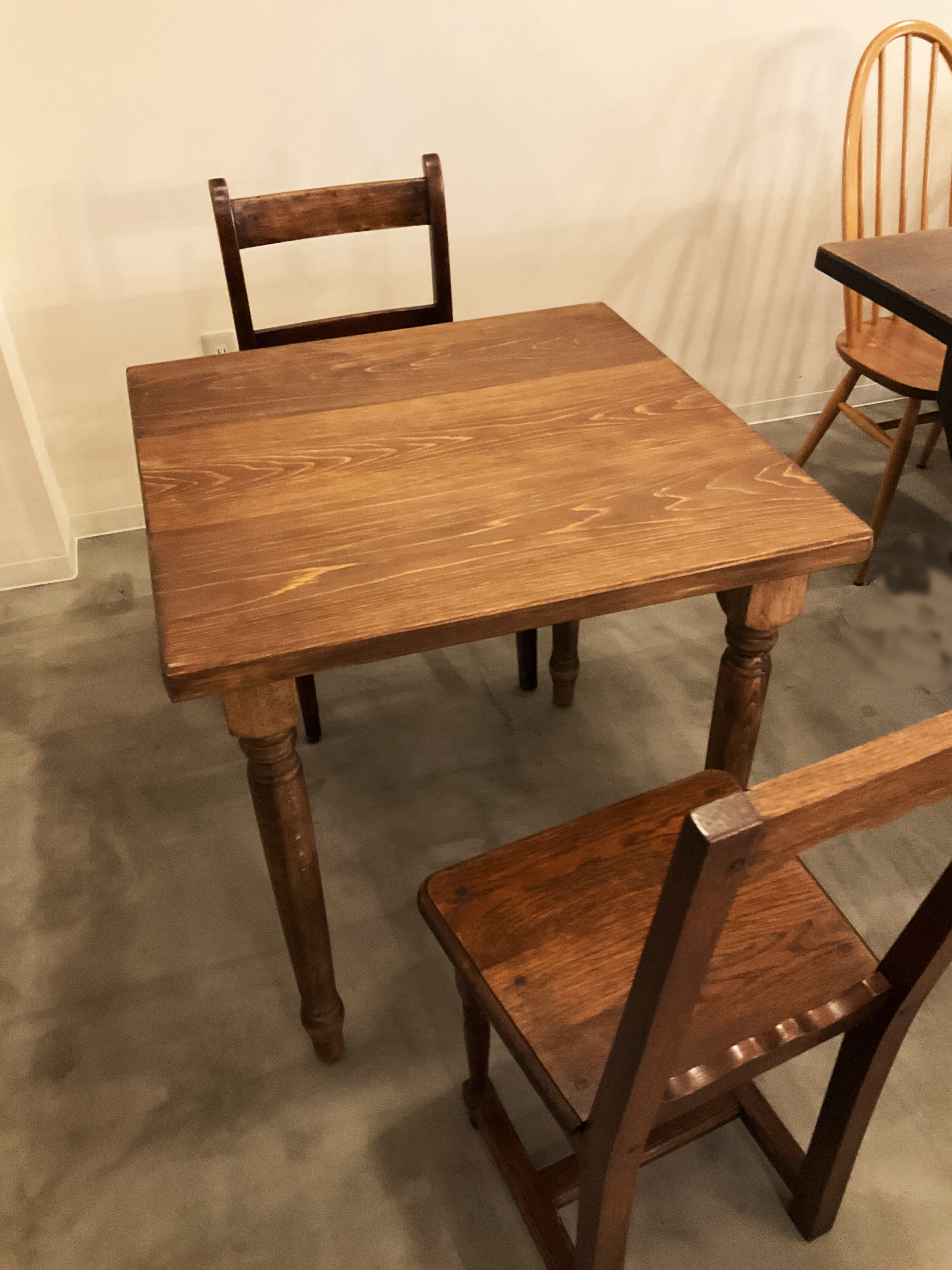 ひのき70cmろくろ足　奥行約70㎝　カウンターテーブル　ダイニングテーブル　カウンターテーブル