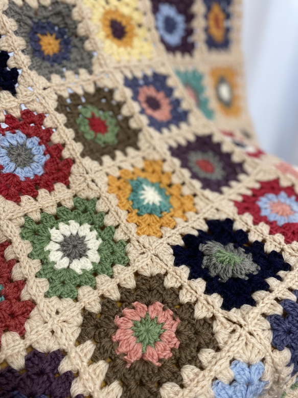 かぎ針編み　ブランケット　お花モチーフ　膝掛け　ソファーカバー 