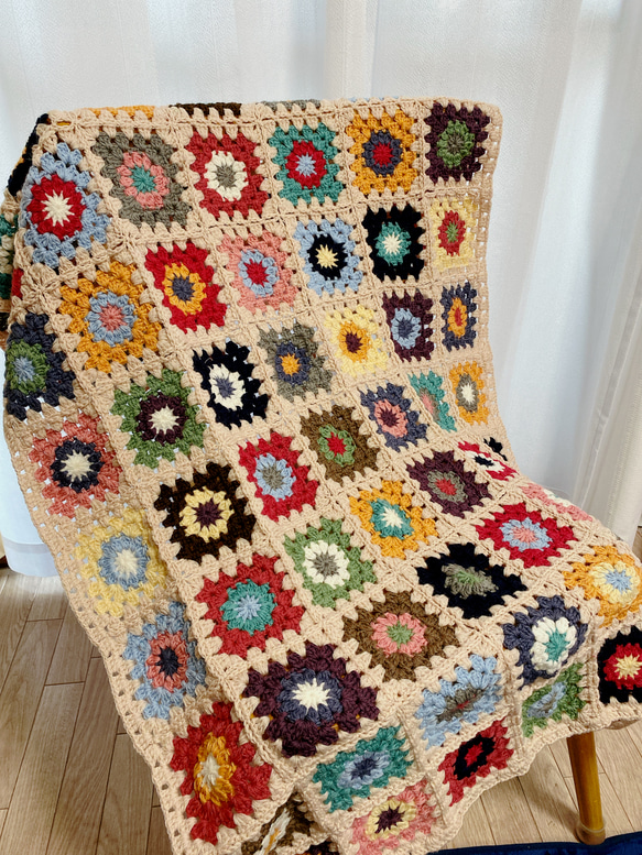 かぎ針編み　ブランケット　お花モチーフ　膝掛け　ソファーカバー 