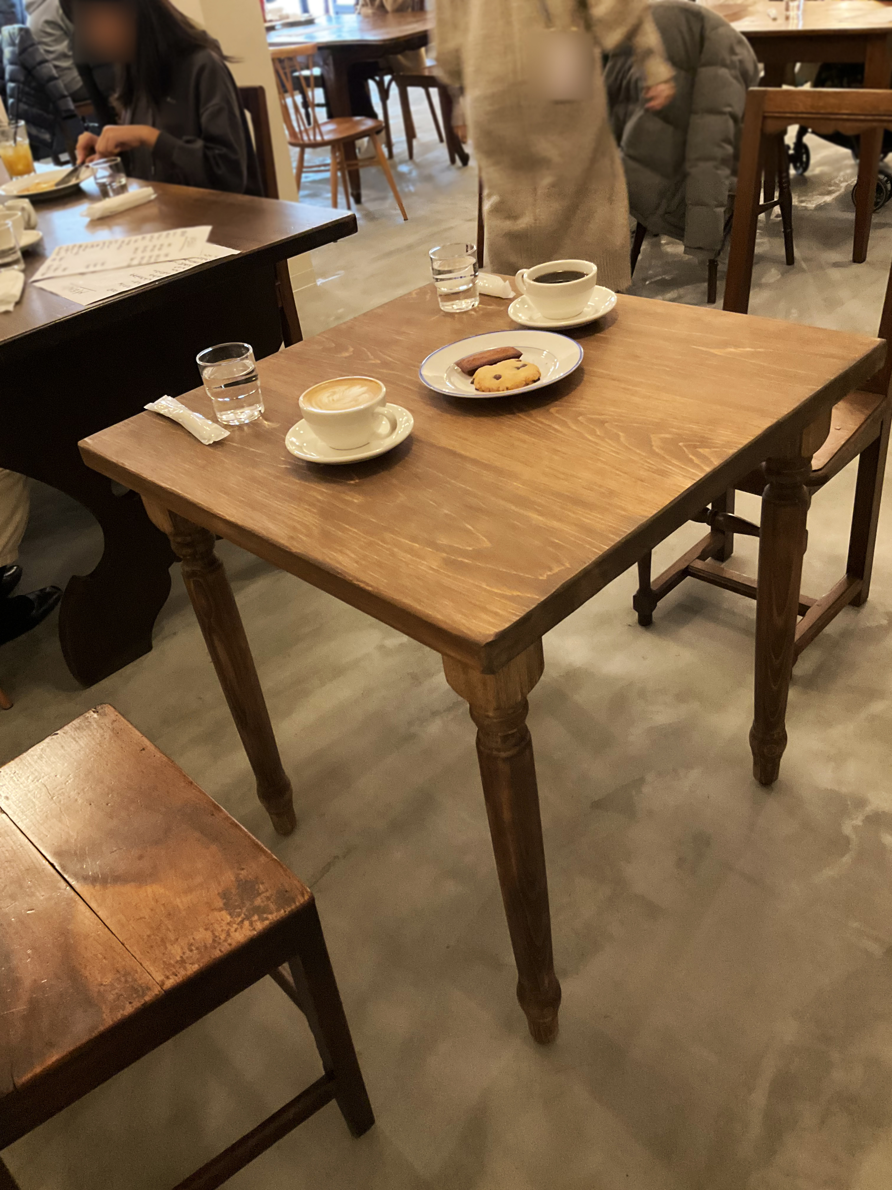 60cmろくろ足　奥行約70㎝ヒノキ　天板厚36ミリ　#カウンターテーブル　#ネイルテーブル　#ネイルデスク