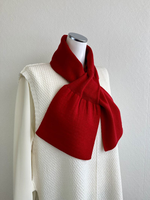 【ソフトで優しい肌触り】リボンみたいなコンパクトミニマフラー　【レッド】 7枚目の画像