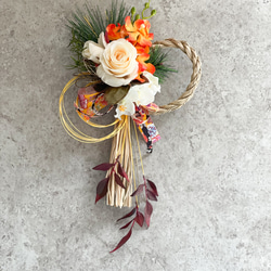 【送料無料】2024お正月　新年を祝うバラと蘭のしめ縄飾り 1枚目の画像