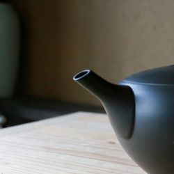 おひとり様で楽しむお茶セット「洗いやすく手入れのしやすい平丸急須」梅原タツオさんのつくる常滑急須・富士山湯呑み 8枚目の画像