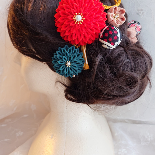 つまみ細工 髪飾りセット 朱赤×深緑×肌色 成人式 和装 着物 卒業式