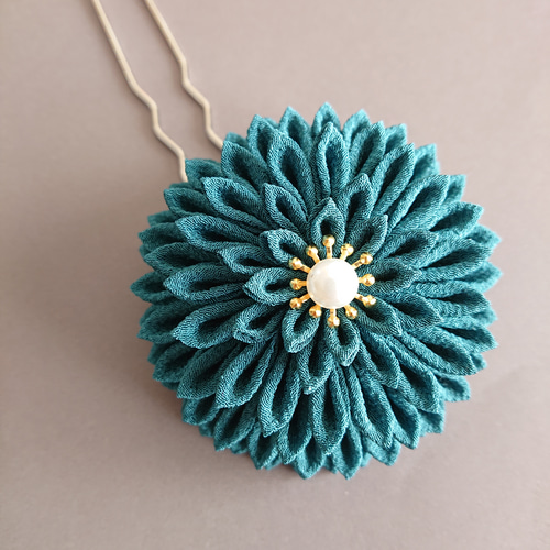 大正浪漫を感じるレトロカラーの髪飾り つまみ細工 髪飾りセット 緑