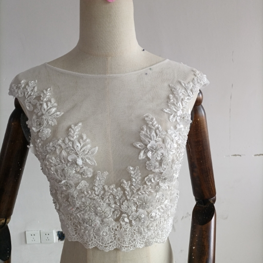 可愛い ホワイト ボレロ 背中開き ノースリーブ ウエディングドレス トップス 上品レース オーダーメイド可能