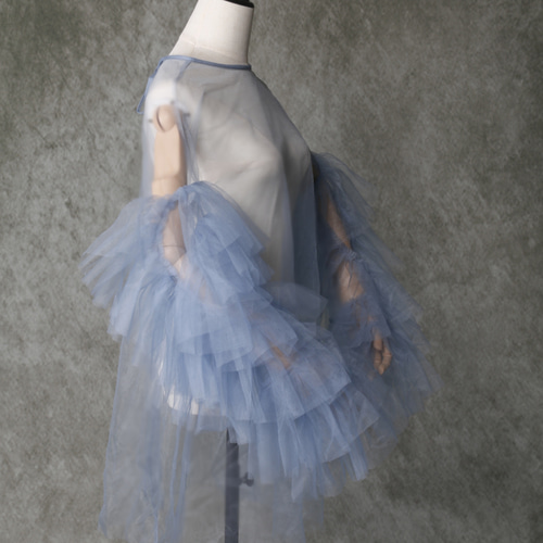 送料無料！パステルブルーボレロ ラッフルモチーフのチュールトップス  