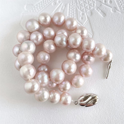 出口淡紫粉紅色大號淡水珍珠項圈 8-11 毫米 僅 1 件 獨一無二的商品。 第11張的照片