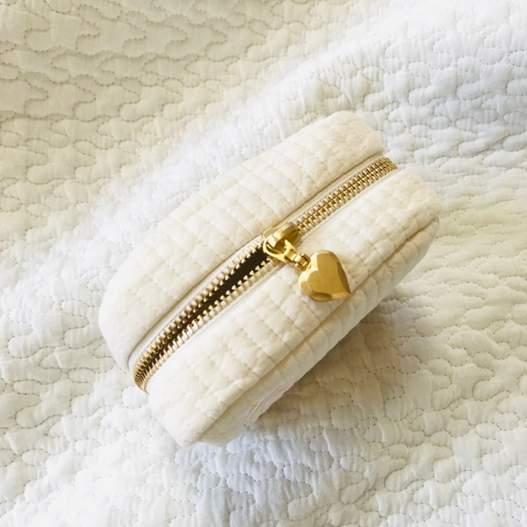 Sサイズ　Princess font  Princess bear minipouch   ヌビ　刺繍　プリンセス　くま 4枚目の画像