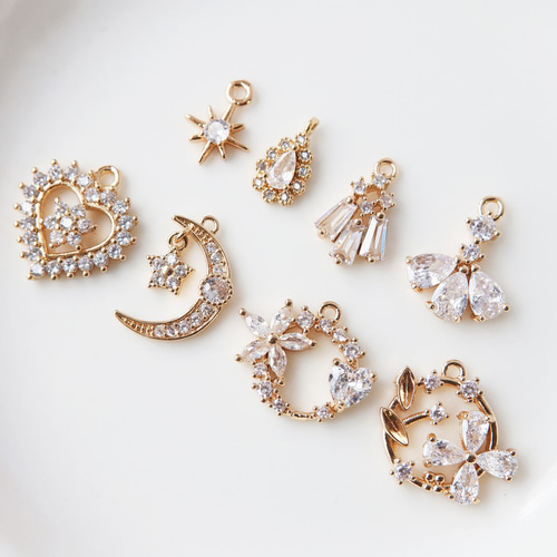 ☆❤️ 雫花ワイヤーしずくジルコニアピアスイヤリングハンドメイド