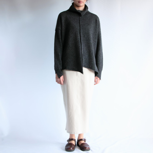 受注制作】ラムズウールのギザギザハイネック ムササビセーター