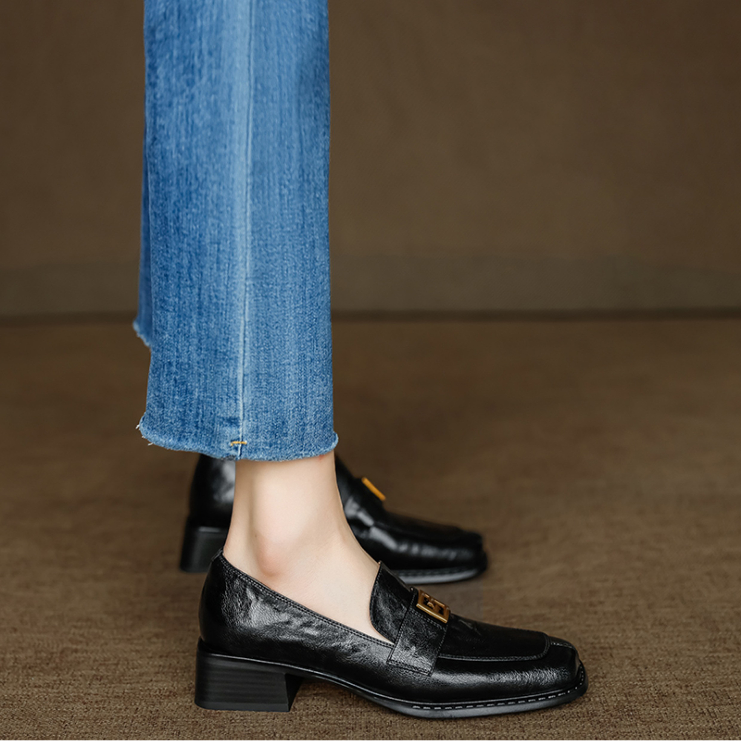 ローファー ヒール スクエアトゥ 大人 シューズ パンプス 通学 通勤 シンプル かっこいい スーツ オフィス 年末年始