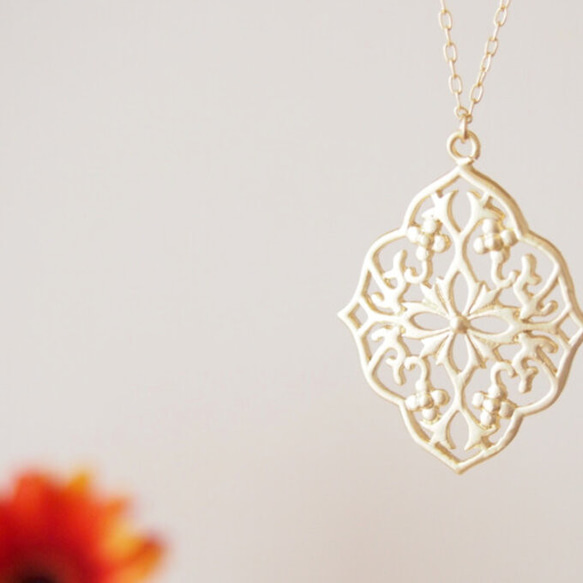 【16KGP】 flower lace necklace / ネックレス  ゴールド レース 母の日 14kgf変更可 4枚目の画像