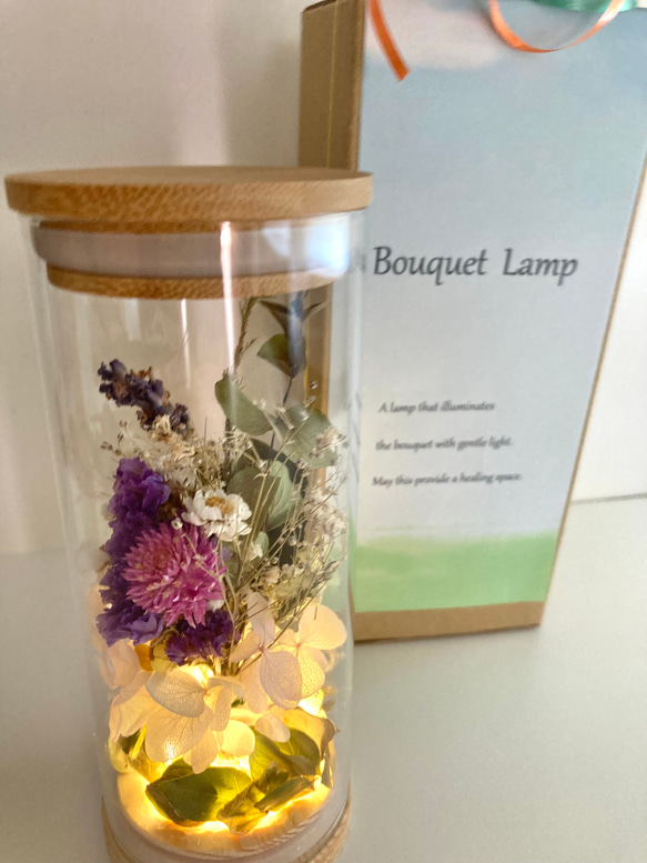 花束ランプ　ほんのり優しい明かり　かすみ草　紫陽花　ラベンダー　ボトルフラワーランプ　かわいい花のプレゼント　 3枚目の画像