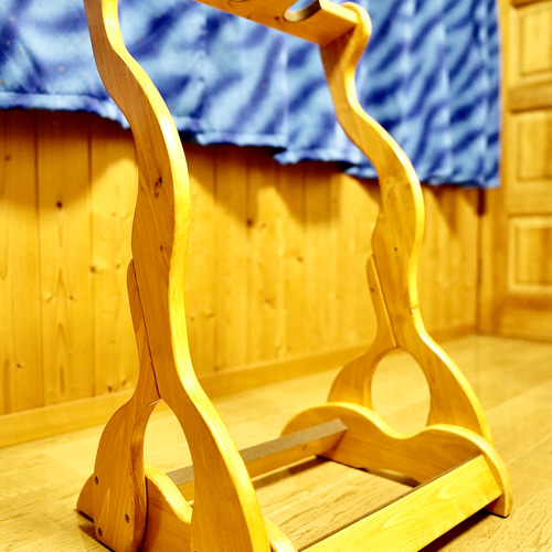 作家さんの、手作りスタンド ヌメ革丨スマホスタンド【zaza/ざざ】手作り 組み立て式 持ち運び可