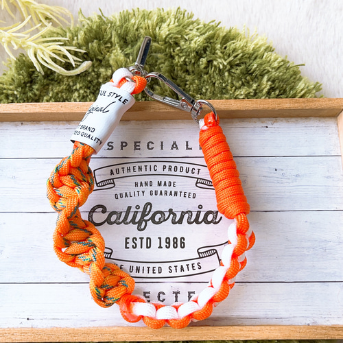 ##1 シリコン ラバー 橙 コード巻き ストラップ キーホルダー 1 シリコン ラバー 橙 コード巻き ストラップ キーホルダー Amazon.co