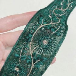 インド刺繍リボン　チュール　グリーン 2枚目の画像
