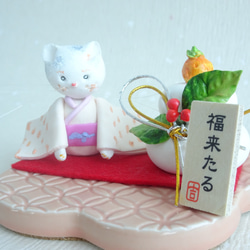 お着物猫ちゃんお正月のご挨拶♡【お正月/パン粘土/鏡餅/猫】 6枚目の画像