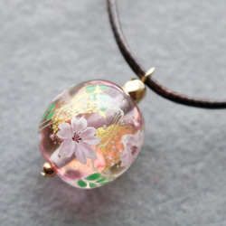 とんぼ玉ガラスペンダント桜(ピンク） 5枚目の画像