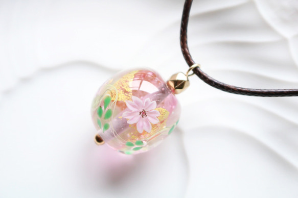 とんぼ玉ガラスペンダント桜(ピンク） 3枚目の画像