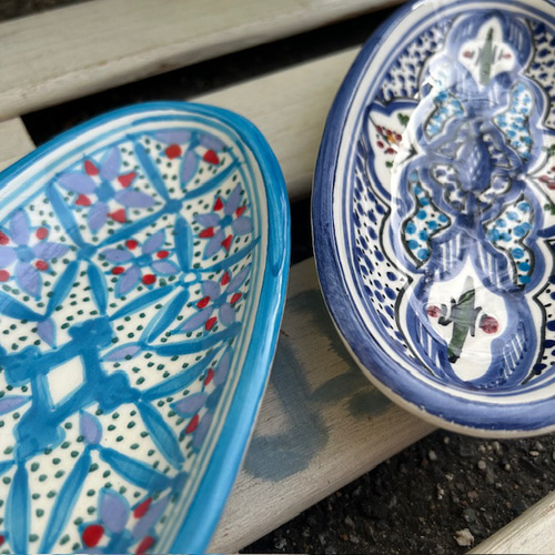 チュニジア・ナブールの陶器 19cmオバール皿 2枚セット 人を酔わす青