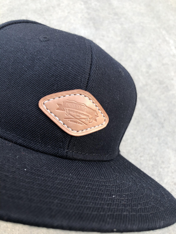 スナップバック CAP　LOGOTYPE2  色：ブラック【送料無料】帽子　Yupoong/FLEXFIT 2枚目の画像