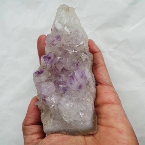 送料無料】カルール産アメジストクラスター273g その他置物 Gemstone忍