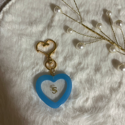 ハンドメイド＊推しのカラーハートレジンキーホルダー