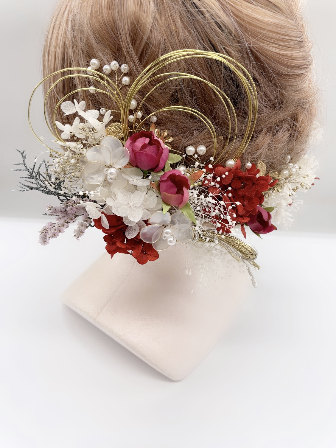 和装髪飾り　ヘッドドレス　水引×金箔　ゴールド　赤