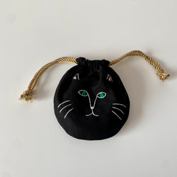 猫刺繍巾着　黒猫 6枚目の画像
