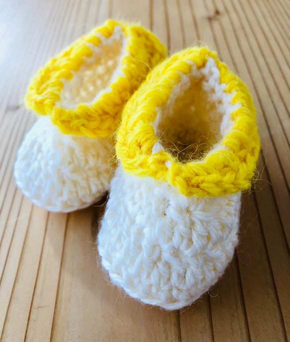 ベビー　ソックス　シューズ(バナナ2)               Baby Socks Shoes (Banana2) 1枚目の画像