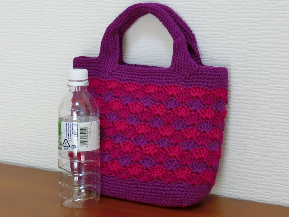 ちょっとお買い物！手編みミニトートバッグ 　赤紫　松編み　 7枚目の画像
