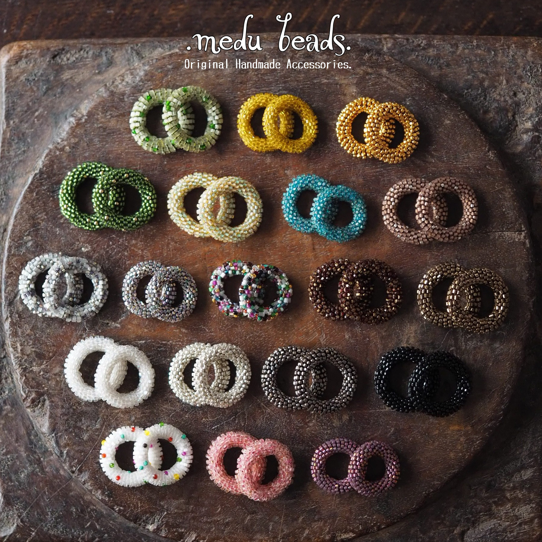 選べる2色　フープピアス／イヤリング