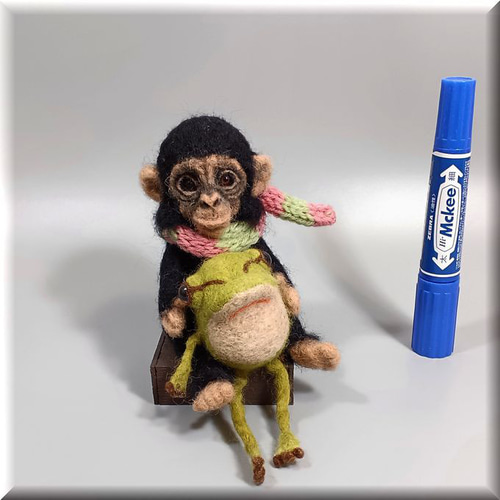 羊毛フェルトキーホルダー　お猿のフランク 羊毛フェルトキーホルダー お猿のフランク