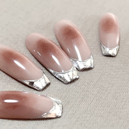 モカベージュガラスフレンチネイル ネイルチップ（つけ爪） Lack