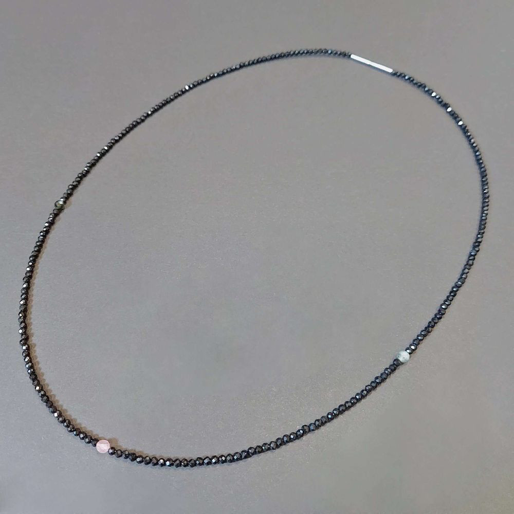 【10月の誕生石/トルマリン】64面カットオニキス ネックレス 1月から12月までの誕生石 長さとお好み3石をセレクト