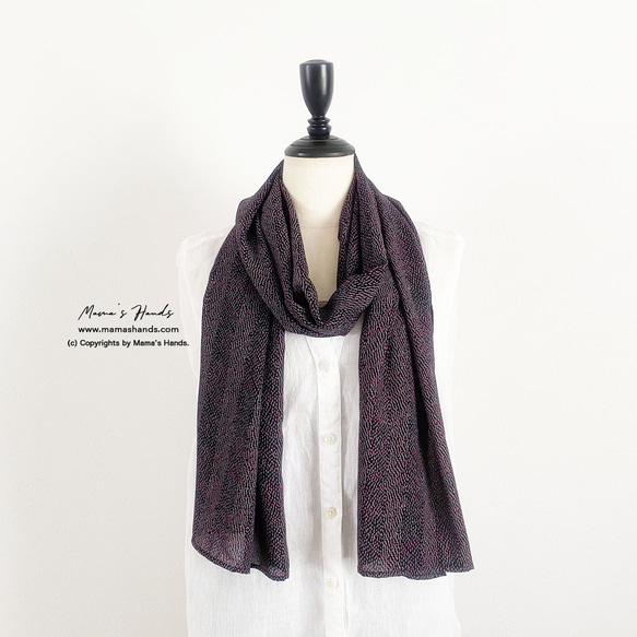 ★1点限定★ おしゃれな 薄手 黒 x ピンク グリーン ドット ストール 4枚目の画像