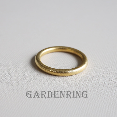 ゴールド シンプルリング 小さな装飾付き ステンレス ゴールドリング つや消し マットリング シンプルリング