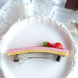 いちごムースケーキ・バレッタ 5枚目の画像