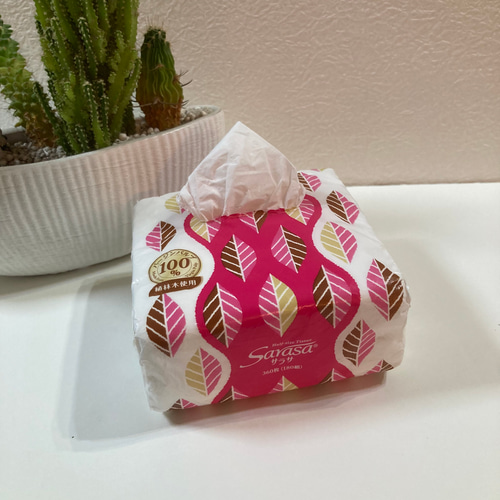 ハーフサイズティッシュケースカバー 北欧風大きな花柄 その他