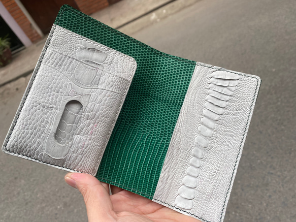 PASSPORT 財布、高級フレンチトカゲ革、丁寧な手縫い仕上げ（送料無料） 5枚目の画像