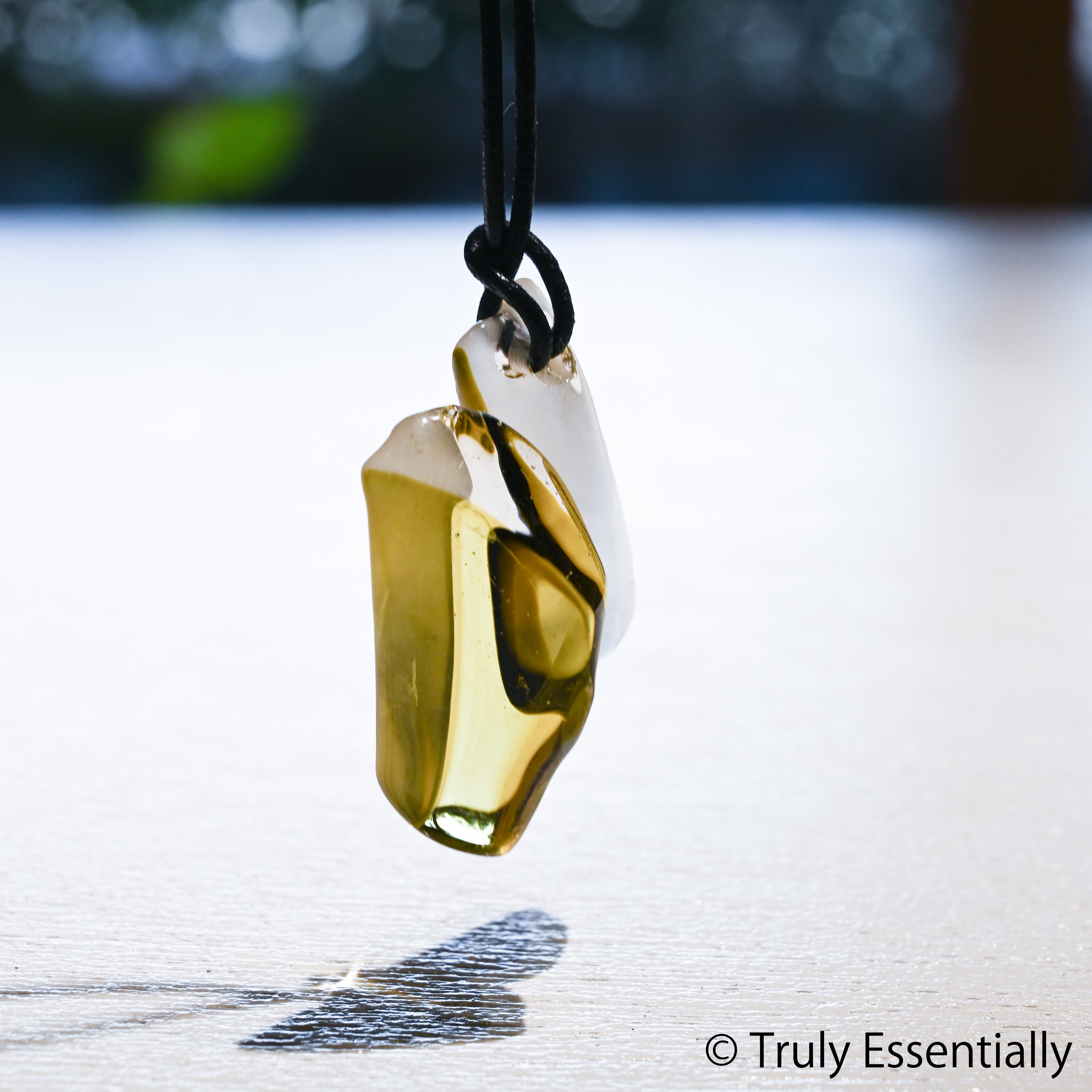 【１点限定制作】●「 色のあるガラス 」シリーズ、ネックレス#381