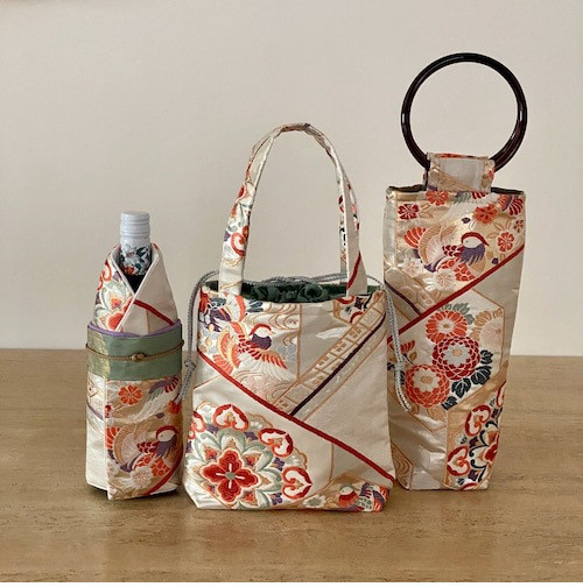 ボトルバッグ　おしどりと牡丹　帯バッグ　ワイン　日本酒　着物　アップサイクル　プレゼント 6枚目の画像