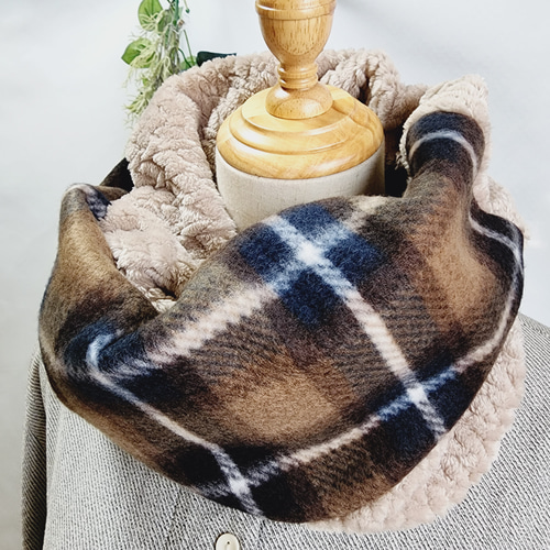 ♡ふわふわで暖かい♡チェック柄×ボア素材のスヌード スヌード