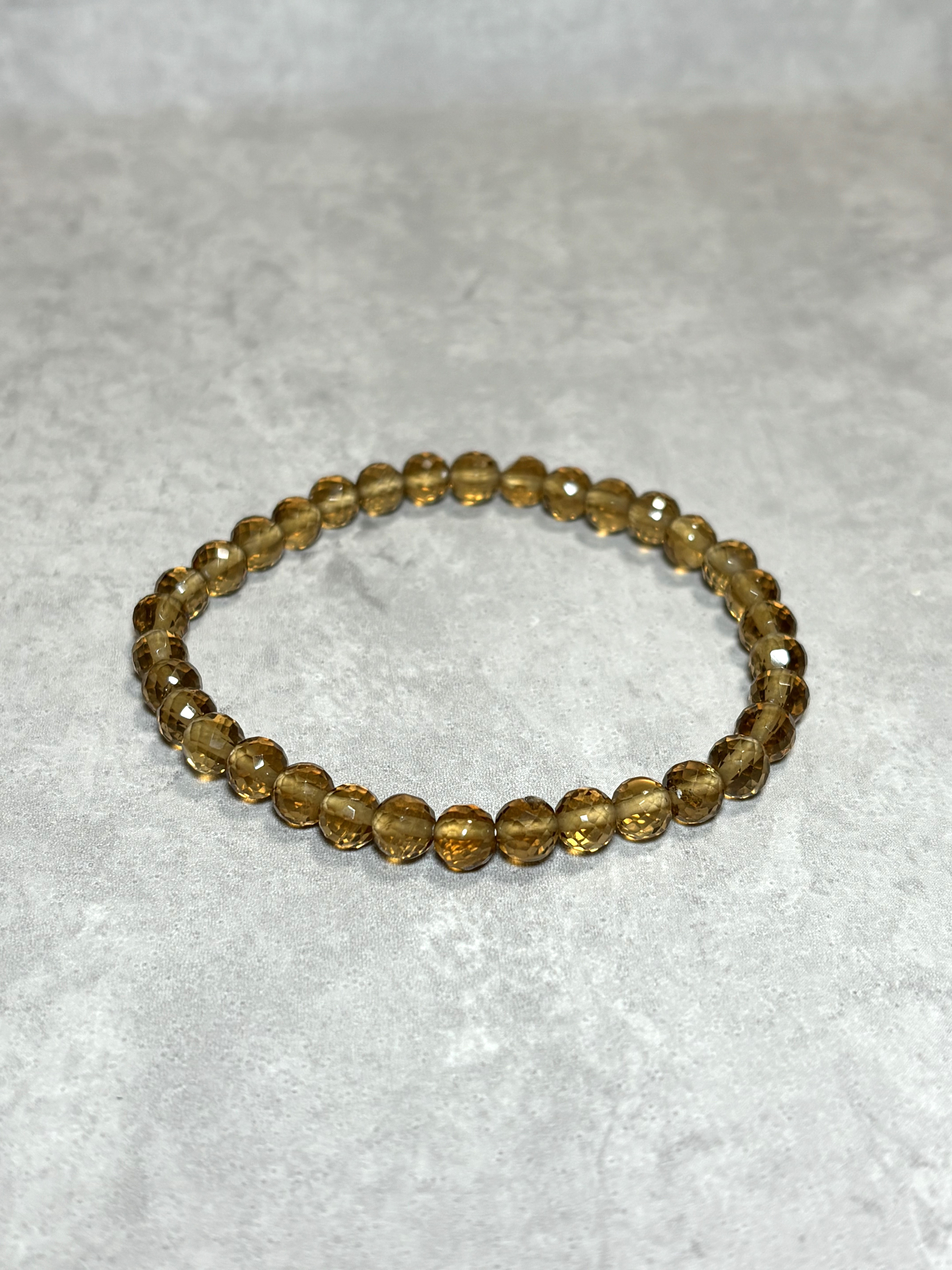 金・財・貯蓄＆ヒーリングの石★宝石質シャンパンクォーツ★ブレスレット